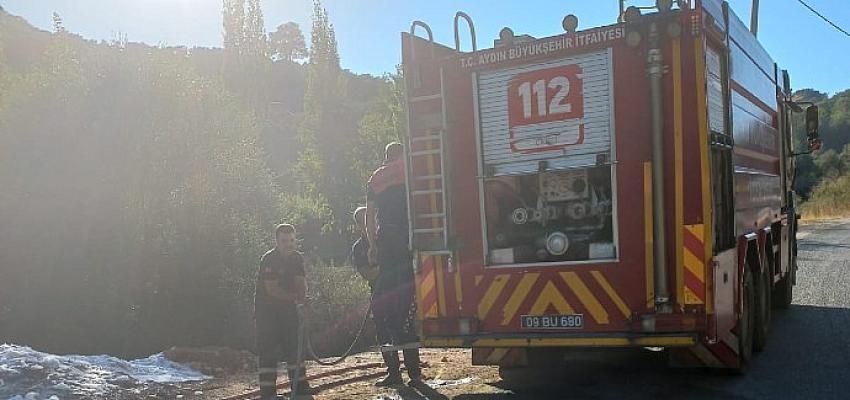 Aydın Büyükşehir Belediyesi İtfaiyesi'nden arazi yangınına hızlı müdahale