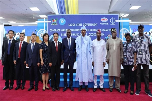 Batı Afrika'nın Çin yapımı ilk hafif raylı sistemi Nijerya'da açıldı