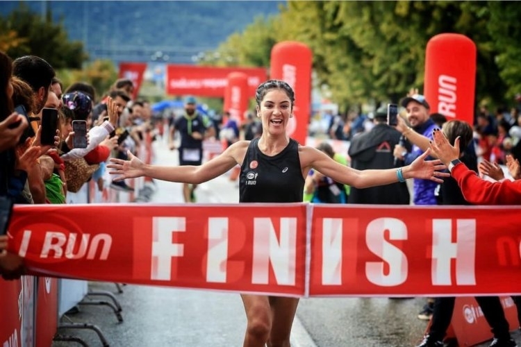 Manisalı Atlet, Bursa'da Şampiyonluğa Ulaştı