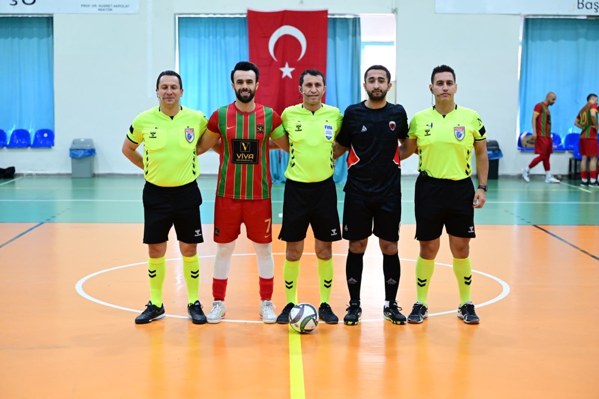 Battalgazi Belediyespor Yarı Finalde Avantajı Kaptı