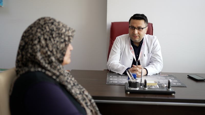 GGK Testiyle Saptanan Senkron Kolon Tümörleri Başarıyla Tedavi Edildi