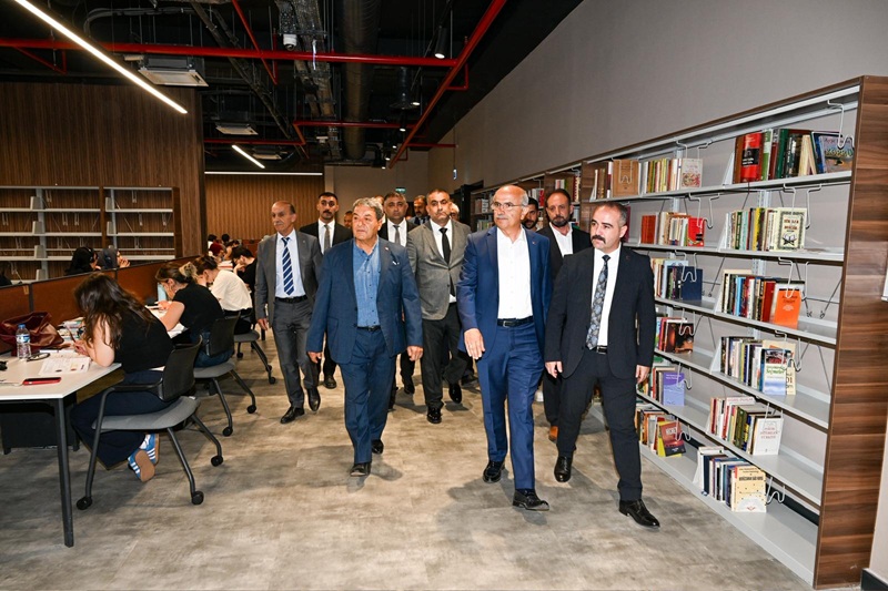 MHP Heyetinden Büyükşehir Belediye Başkanı Sami Er'e Ziyaret