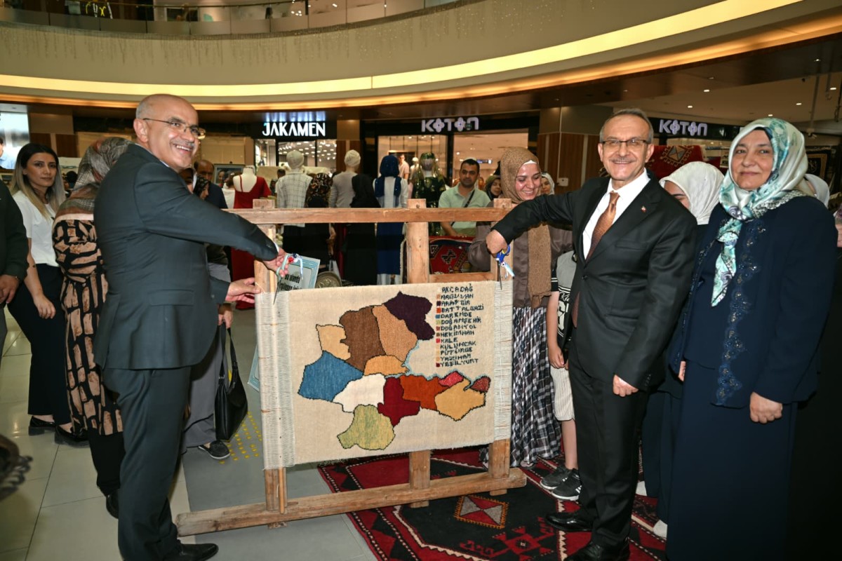 Büyükşehir Belediyesini Gururlandıran Sergi