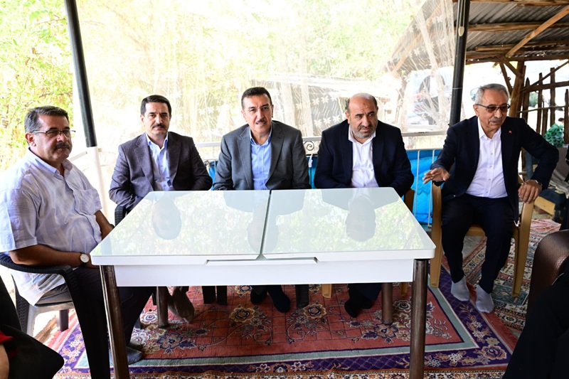 Başkan Taşkın'dan Milletvekili Tüfenkçi İle Mahalle Ziyareti