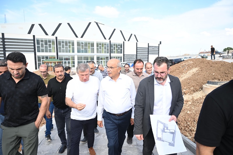 Spor Dünyasının Ünlü İsimleri Malatya’daki Spor Yatırımlarını İnceledi