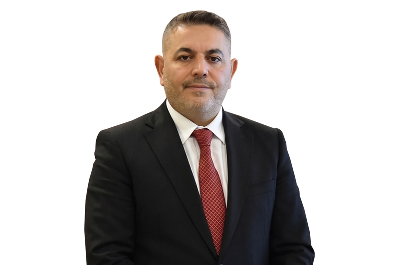 Görev yaptığımız süre boyunca Odamızın kapısını herkese açık tuttuk